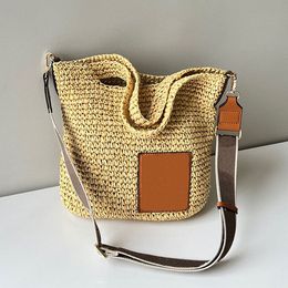 Designer Straw Woven Shoulder Bag Woven Bag Crossbody Bag Fashionable Lafite Grass Handmade Splicing Beach Bag Large Capacity Pastoral Tote