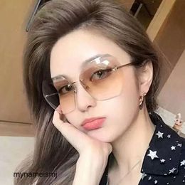 2 pcs Fashion luxury designer New ocean slice polygonal cut edge Sunglasses trend frameless sunglasses Fashion metal large frame sunglasses