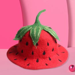 Berets Strawberry Hat Unique Winter Casual Decorative Comfort Adult Fashion Cosplay Leisure Girls Headgear Dress Up Red Bucket