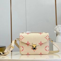 Top Quality Fashion Ladies Emed Grain Designer Leather Crossbody bag MICHAEL KADAR Detachable Shoulder Strap Handbag
