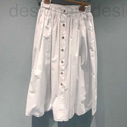 Skirts designer brand Miu Miao's white large swing skirt embroidered patchwork single breasted shirt versatile loose half 2023 summer new style 1LWX