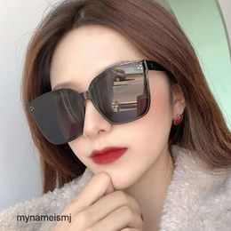 2 pcs Fashion luxury designer Three Metre nail square Sunglasses Korean version net red same style face street photo 2020 new trend versatile 2219 Sunglasses