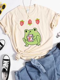Women's T-Shirt Green Frog Womens Soft Cool T-shirt Sports Summer T-shirt Street Hip Hop Crop Top Likes Drinking Strawberry Flavoured Milk T-shirt 240322