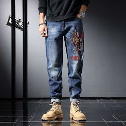2023 Autunno New Street Jeans da uomo con ricamo Pixiu Trendy Slim Fit piedi piccoli pantaloni elastici a vita media per uomo