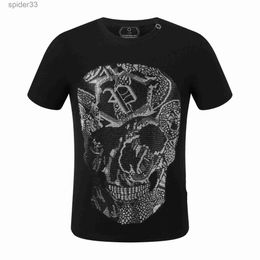 New Plein-brand T-shirt Skulls Short-sleeved Tees Pp Killer Teddy Bear Tops Beach Summer Style Mens Black Pattern Party T-shirtt Pp2018 2745