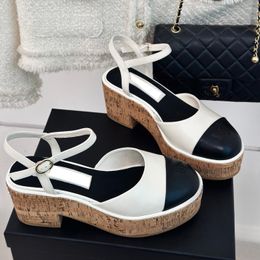 Woman Designer Sandals Wedge Platform SandalsWood Grain Sole Spliced Ankle Adjustable Buckle Sandals High Heels Dress Shoes 7cm Slingback Fisherman Shoes