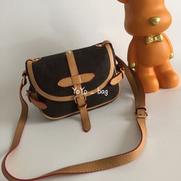 Designer bag Women Fashion shoulder bag cassette vogue bag hobo bags Button handbag messenger bag purses backpack coin Wallets
