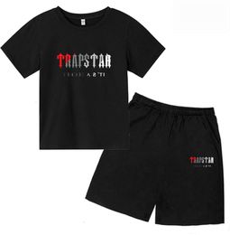 2024 NEW Designer T-shirt Clothing Sets Summer TRAPSTAR Tshirt Kids Boys Beach Shorts Streetwear Tracksuit Women Clothes Girls Sportswear