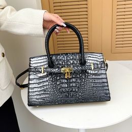Ladies shoulder bag 6 beautifully Coloured elegant crocodile handbags this year popular thickened leather tote bag daily trend buckle backpack 91988#