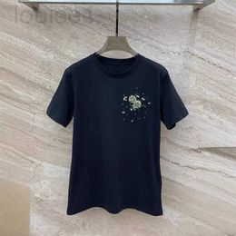 Men's T-shirts Designer Brand Miu Series Handmade Pearl Studded Diamond Flower Pure Cotton T-shirt, Women's Round Neck Short Sleeved Top, New for Spring and Summer ELIL