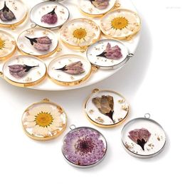 Charms 2Pcs Plated Framed Resin Dried Flower Blossom Petal Daisy Daffodils Hisbiscus Pendant For Jewellery Making Earring