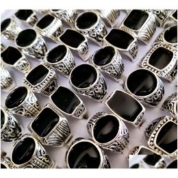 Solitaire Ring Wholesale Lots 30Pcs Design Mix Black Enamel Sier Tone Rings For Men Vintage Man Retro Punk Alloy Jewellery Par Dhgarden Dh2Ke