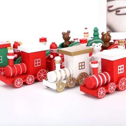 Yeşil Ahşap Hediyeler Çocuklar Beyaz Gün Kırmızı Noel Ahşap Tren Kar Tanesi Boyalı Noel Dekor Süsleme 496