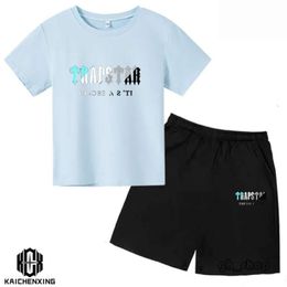 T Shirts 2024 Summer TRAPSTAR Tshirt Kids Boys Beach Shorts Sets Streetwear Tracksuit Men Women Clothes Girls Sportswear Shirt 5916