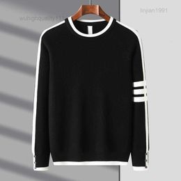 Autumn and Winter New Thickened Ingot Needle Anti Pilling Tb Style Knitted Sweater for Mens Fashion English Base