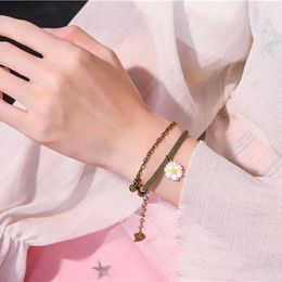 Bangle 1PC Vintage Small Flower Bell Bracelet Women's Charm Wristband Leather Rope Beaded Fashion Jewellery Gift