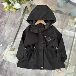 Brand kids designer clothing baby Tench coats Geometric pocket child jacket Size 110-160 CM hooded girl boy windbreaker 24Mar