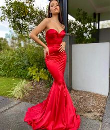 Sexy Long Red Satin Sweetheart Prom Dresses Mermaid Sleeveless Sweep Train Zipper Back Prom Dresses for Women