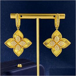 Stud Luxury Brand Clover Designer Earrings For Women 18K Gold Sier 4 Leaves Flower Crystal Diamond Brincos Earings Earring Ear Rings N Othj1