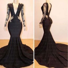 V Sexy Deep Neck Mermaid Evening Dresses Party Wear Hot Fashion Floor Length Prom Dress With Long Sleeve