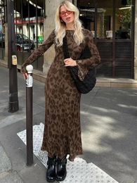 Casual Dresses Brown Print Vintage Long Dress Y2K Streetwear Spring 2024 Elegant Woman Clothing O-neck High Waist Evening Party