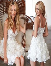 Little White Mini Short Cocktail Dresses 2020 New Cheap V Neck Lace Appliqued Short Prom Dress Formal Party Wear BC22752708772