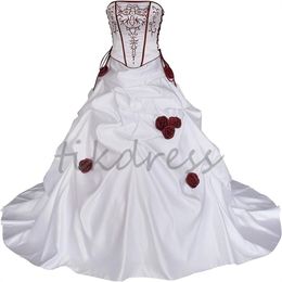 Vintage bordado gótico vestidos de casamento 2024 sexy strapless plissado espartilho 3d florais igreja vestidos de casamento rendas até espartilho midevil cetim país vestidos de novia