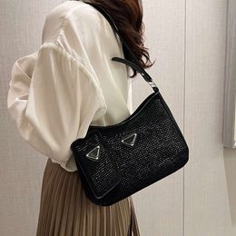 Shoulder Bag Designers Sell Unisex Bags From Popular Brands New Bag Womens Underarm Fashionable Unique
