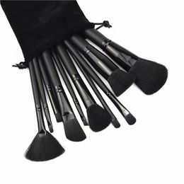 Makeup Brush Set Black 11 Makeup Brush Set Trähandtag Mjuk ögonskugga Dyed Fiber Hair Beauty Makeup Tool