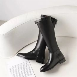 Boots mid calf Riding boots for women 21/22 winter new designed Belt Metal round toe high tube boots female shoes