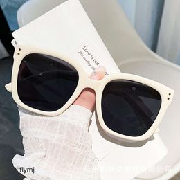 2 pcs Fashion luxury designer 2023 New GM Korean Square Large Frame Mi Nail Sunglasses with Personalised Trendy Sunglasses Trend