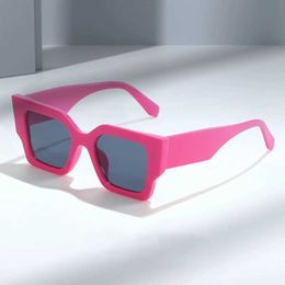 Sunglasses Cute and lovely pink sunglasses womens brand Tortoise Shell rectangular square mens sunglasses fashionable sun visors womens UV400 J240322