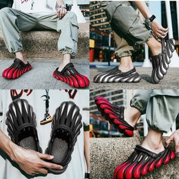 Popular Sandals Painted Claw Golden Dragon EVA Hole Shoes Thick Sole Sandals Summer Beach Men's Shoes Toe Wrap Breathable Slippers GAI big size