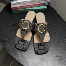 Designer Sandals for women New Herringbone Clamping Slippers Sheepskin Square Head Flat Bottom Metal Buckle Casual Slippers Women's Shoes