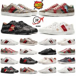 Designer Sneakers Ace Bee Low Shoes Shoe Mens Womens Brand Styling Cartoons Genuine Men Women Casual sneaker Tiger Embroidered Black White Green Stripes Leather