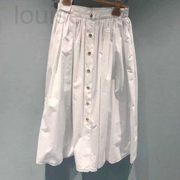 Skirts Designer Brand Miu Miao's White Large Swing Skirt Embroidered Patchwork Single Breasted Shirt Versatile Loose Half Summer New Style 5JCC