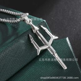 New cross hip-hop necklace for men and women with niche accessories pendant trident