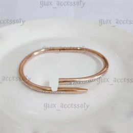 nail charm nail bracelet Designer Bangles press on nail for Women Mens Stainless Steel Alloy Armband18K Plated Gold Silver Rose Jewellery Diamond Bracelets 145