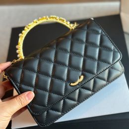 Womens Top Metal Pearls Handle Totes Black WOC Bags Wallet On Gold Metal Hardware Matelasse Chain Crossbody Handbags Card Holder Multi Pochette Turn Lock Purse 20CM