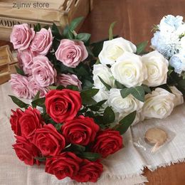 Faux Floral Greenery 10 Head Roses Bouquets Artificial Silk Flowers Wedding Supplies Artificial Flowers Decoration Home Display Y240322