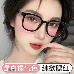 2 pcs Fashion luxury designer 2022 new powder Blusher glasses womens shaking tone Colour black frame large frame high Colour pure wind seeking Sunglasses