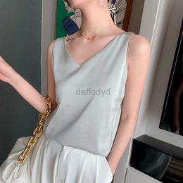 Women's T-Shirt Womens New Four Seasons Silk Hanger 2022 V-neck Solid Full Matching Satin Tank Top Soft and Loose Womens Sleeveless Top 240322