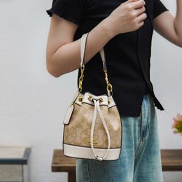 Crossbody Bag Designer Best-selling Brand Bags Bag Womens New Fashion Drawstring Bucket Versatile Western Style One Shoulder Handheld