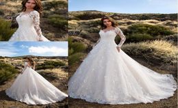 2020 New Glamorous Long Sleeves Full Lace Wedding Dresses V Neck Floral Court Train Bridal Gowns Robe De Mariage7992678