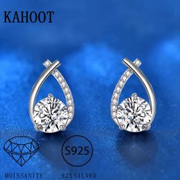 925 Sterling Silver 05 Carat 2 Cross Earrings Fashion Design Light Luxury Casual HighEnd Decoration Ladies 240228