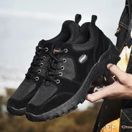 Scarpe casual 2024 Sneakers maschili Sicurezza Anti-piercing Resistente all'usura Slip Moda Traspirante Comoda Arrampicata protettiva
