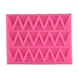 Baking Moulds Letter Triangular Silicone Alphabet DIY Cake Bunting Fondant Mould Tin Pans For Food