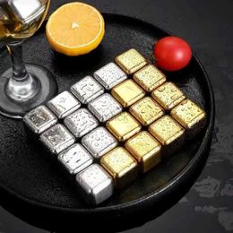 Bar Tools 8pcs Reusable Stainless Steel Ice Cube Quick-frozen Metal Ice Pellet Food Grade Beer Cooler for Whisky Wine Drink Water Bar Tool 240322