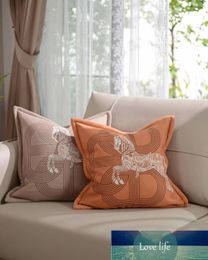 High Quatily American-Style Soft and Delicate Breathable Warm Cotton Cashmere Printed Pillows Cushion Sofa Bedroom Cushion Model Room Furnishings