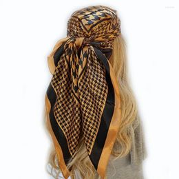 Scarves Summer Luxury 90X90CM Silk Hijab Design Beach Headscarf 2024 Women Sunscreen Fashion For Model Square Shawls